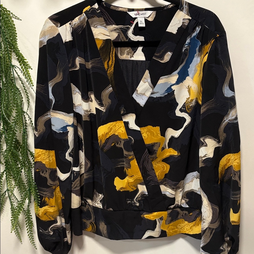 Nine West Artistic Black and Gold Blouse